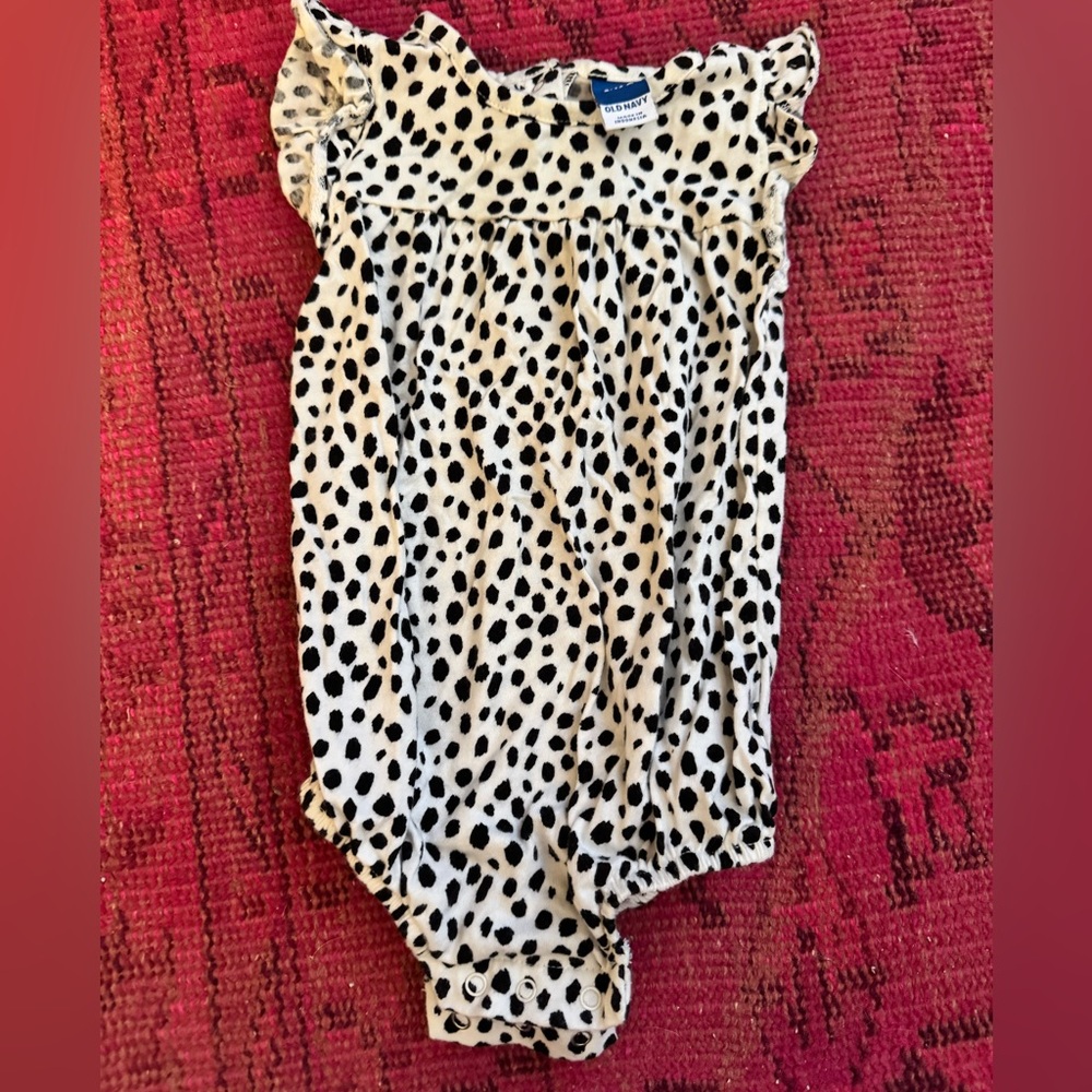Old Navy Black and White Baby Romper
